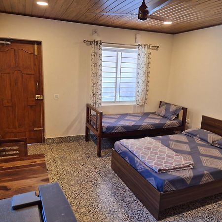 Sunny Smiles Homestay منغالور المظهر الخارجي الصورة