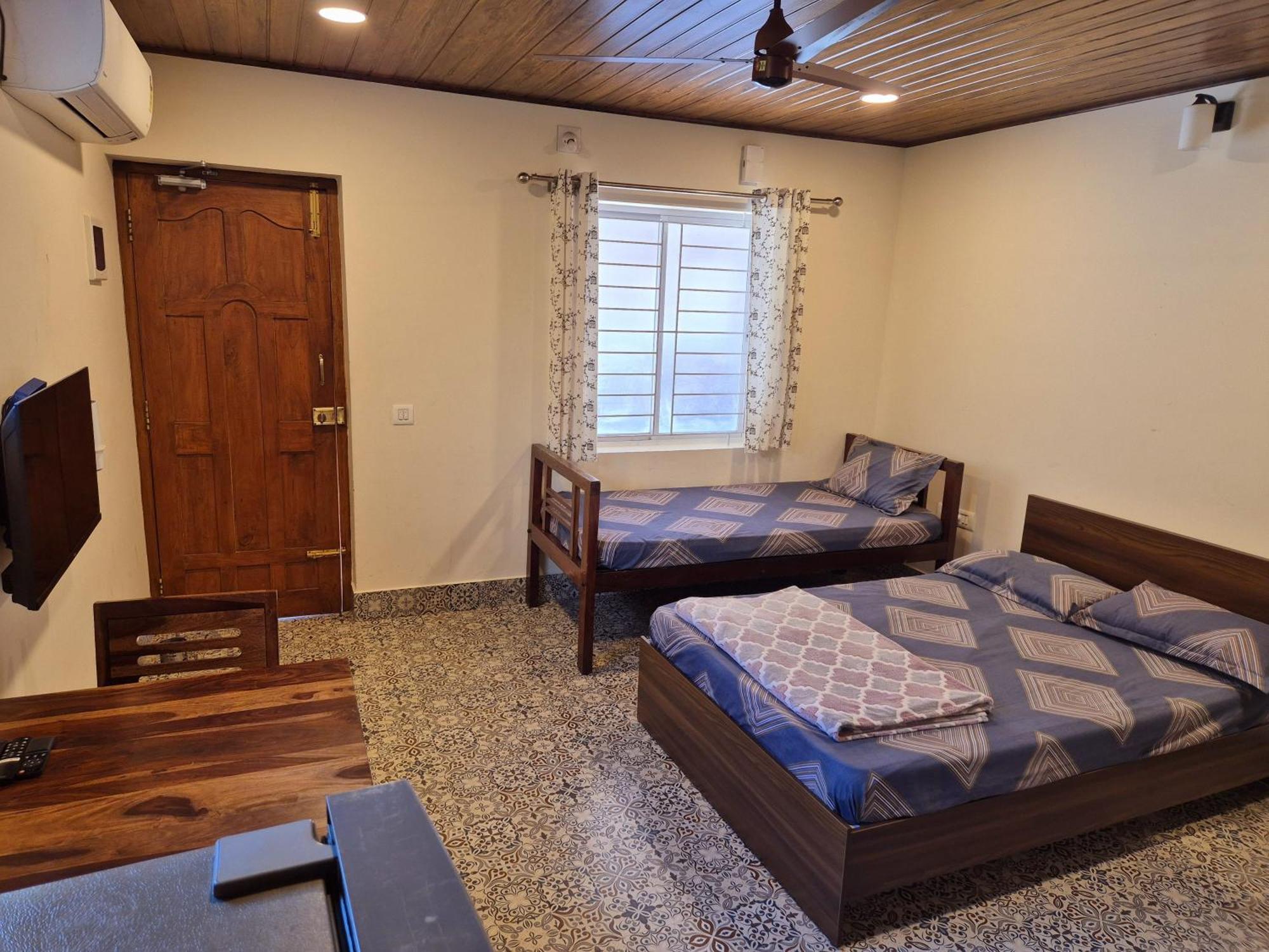 Sunny Smiles Homestay منغالور المظهر الخارجي الصورة