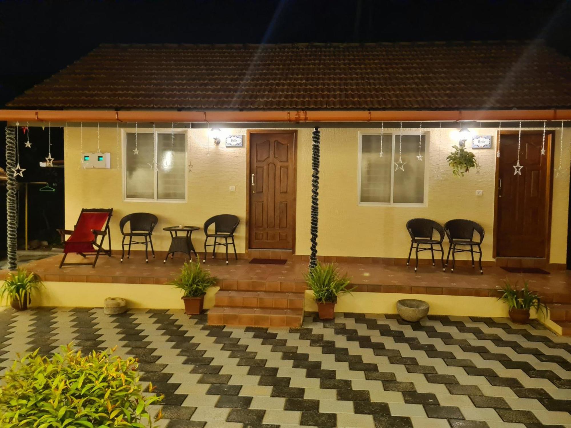 Sunny Smiles Homestay منغالور المظهر الخارجي الصورة